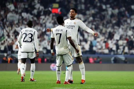 奥运五环落一只飞蛾